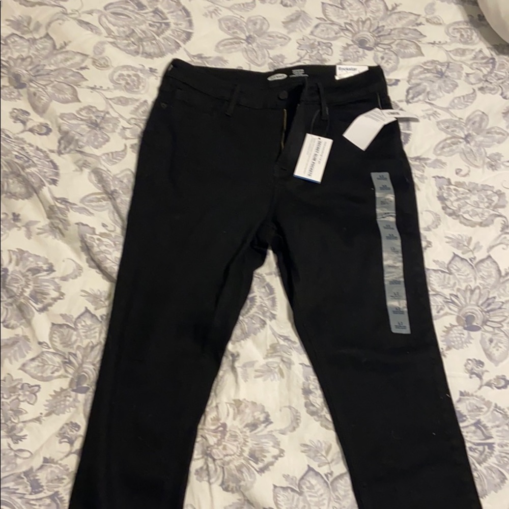 Black super skinny jeans